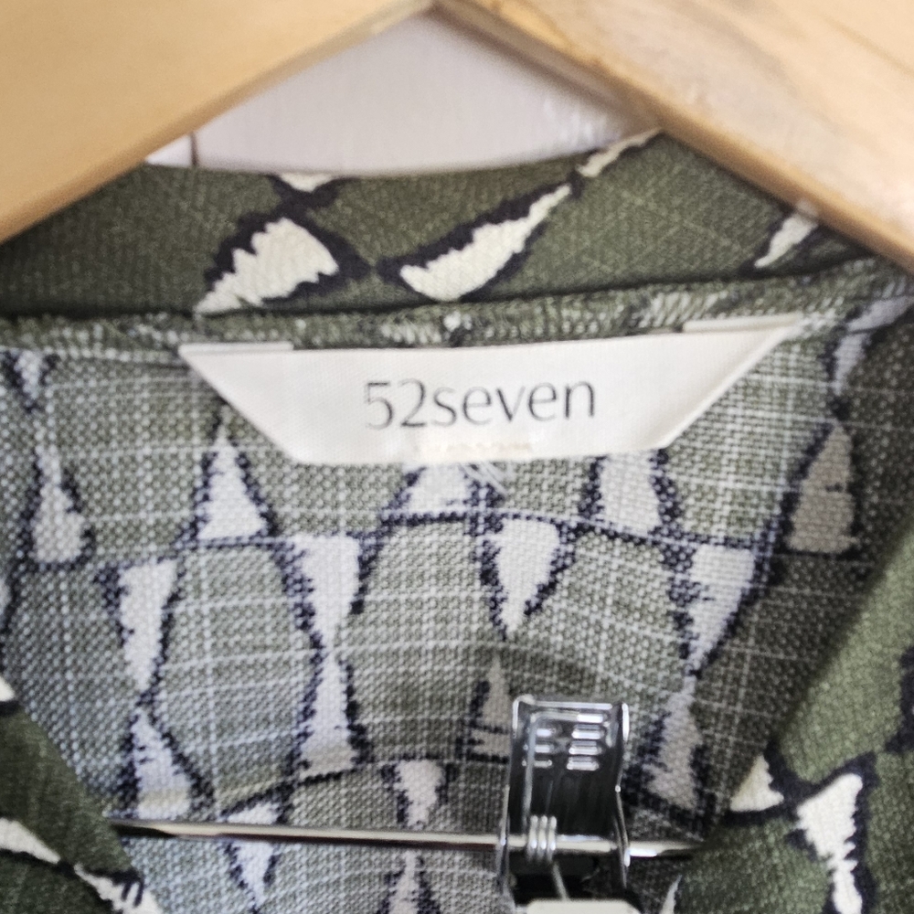 52seven Green Cap Sleeved V Neck Patterned Women's Short Dress Size 1X - Picture 3 of 7